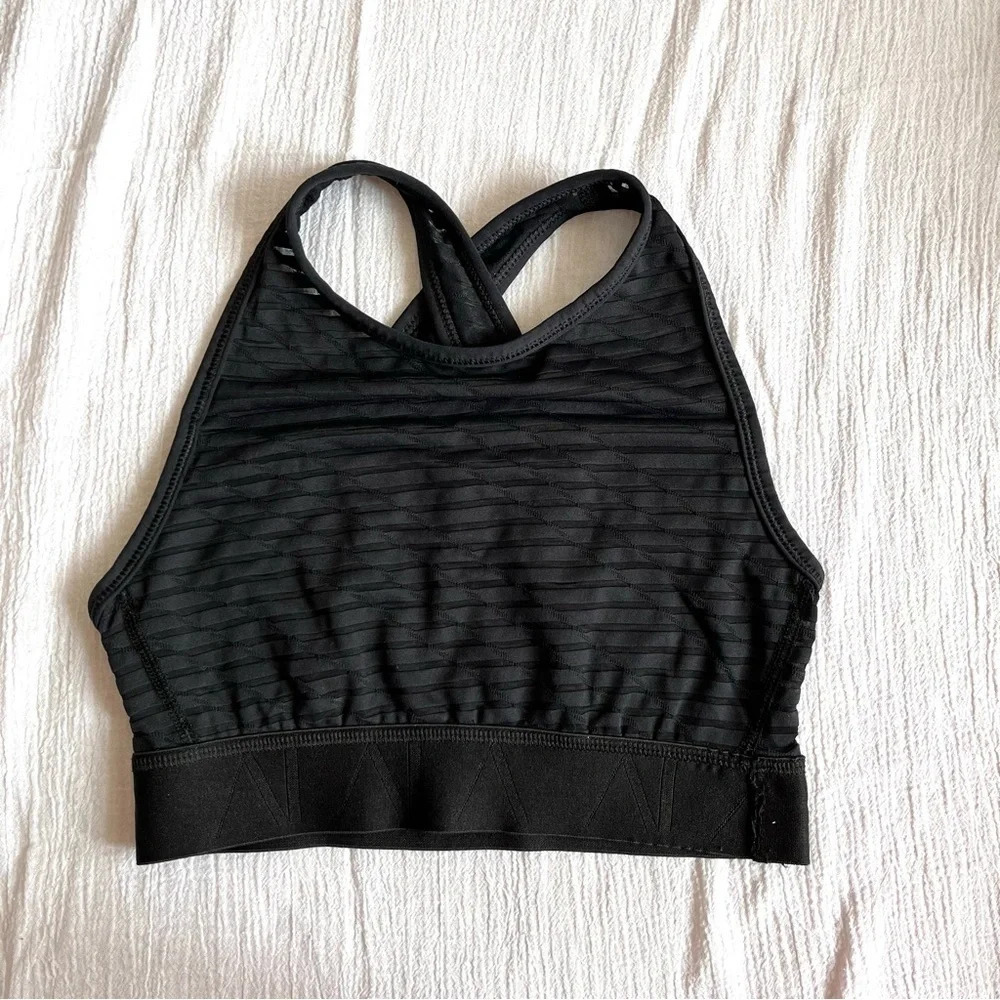 Sports bra